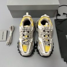 Balenciaga Sneakers